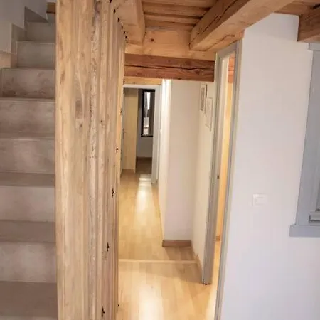 La Casa De La Golondrina Apartman