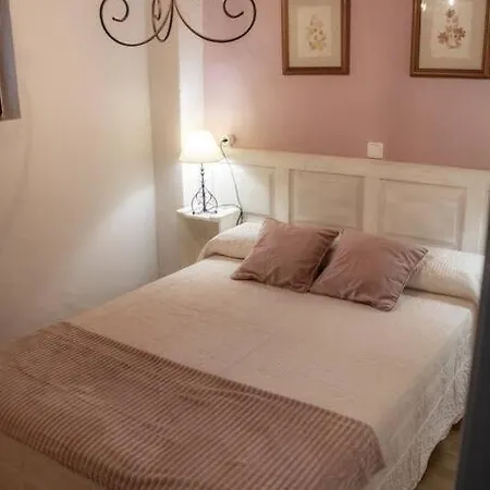 La Casa De La Golondrina * Pedro Bernardo