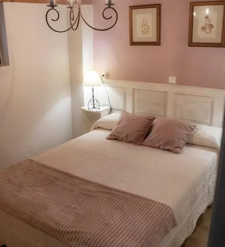 La Casa De La Golondrina * Pedro Bernardo